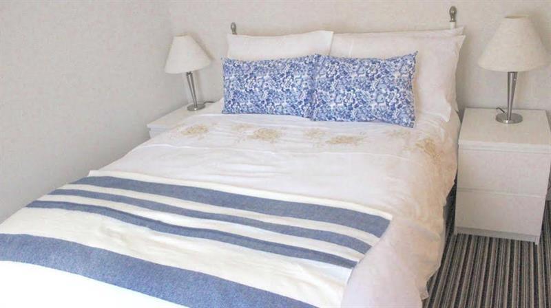 Oyo Vale Lodge Γουίνσδορ Εξωτερικό φωτογραφία